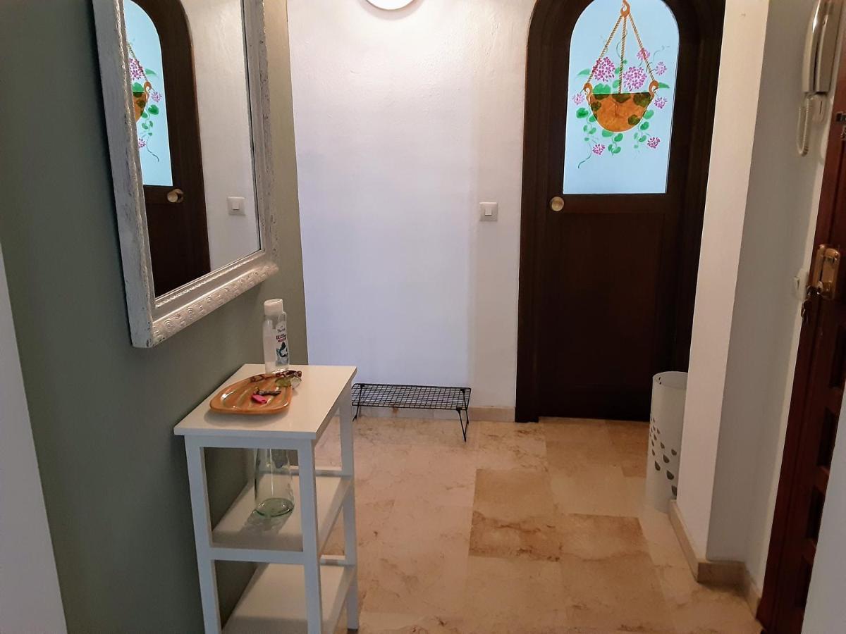 Apartamento Centro De Нерха Екстериор снимка